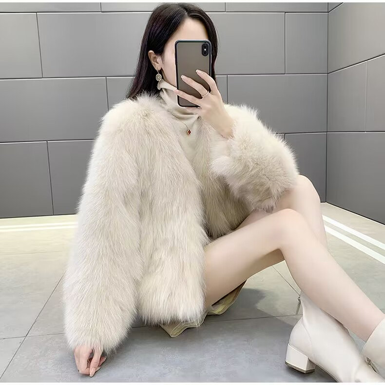 2025流行皮草外套女款新