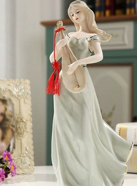欧式陶瓷人物摆件西洋美女u客厅酒柜电视柜家居装饰品摆件节日礼