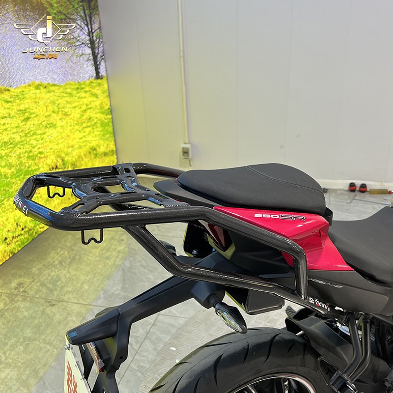 适用23款春风250SR尾架后货架尾翼CF250-6PA行李架衣架尾箱架改装