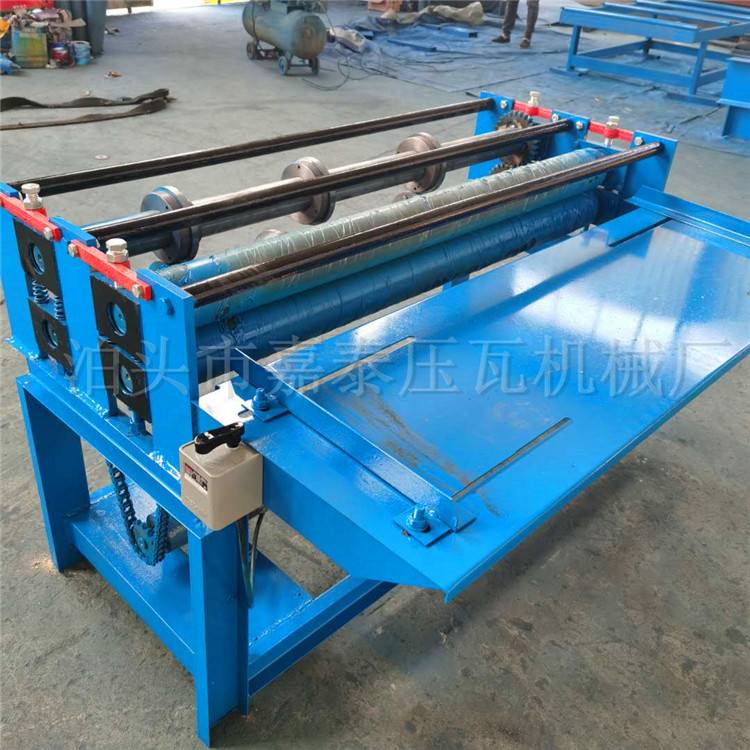 厂家直供彩钢瓦分条机 1.3米彩钢瓦分条机器 操作简单