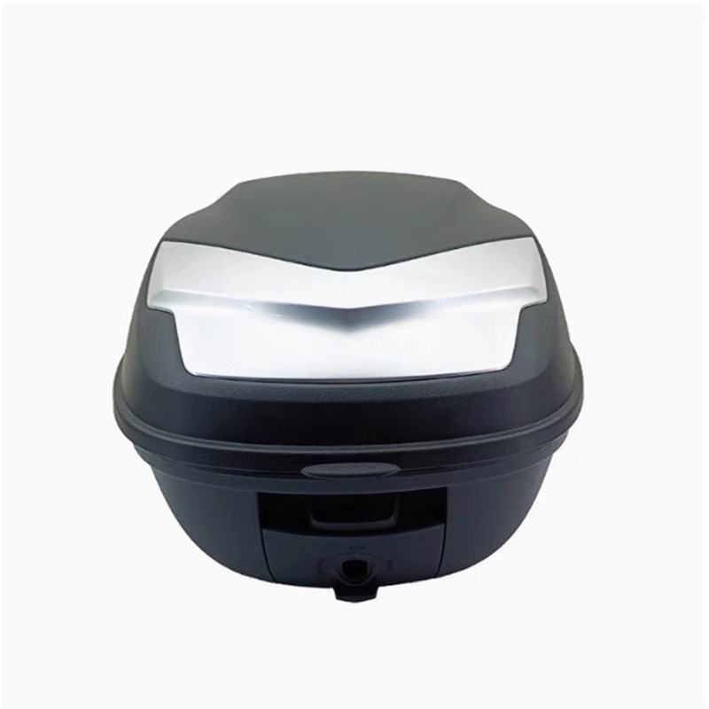 适用机车UFD AFR VX125 ADX125新款原装快拆尾V箱 后备箱彩盖锁