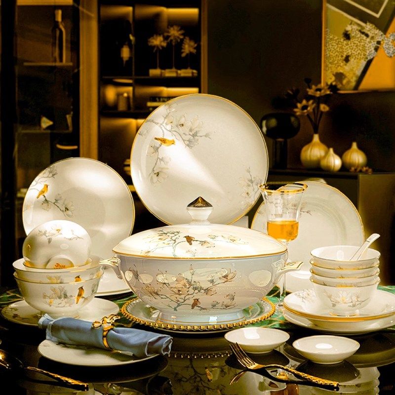 景德镇骨瓷餐具陶瓷碗套装家用骨瓷碗碟餐盘馈赠礼品碗盘骨碟组合