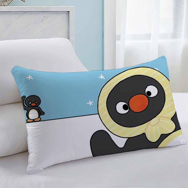 卡通呆萌小企鹅儿童双面枕头套学生宿G舍亲肤可水洗床上用品抱枕