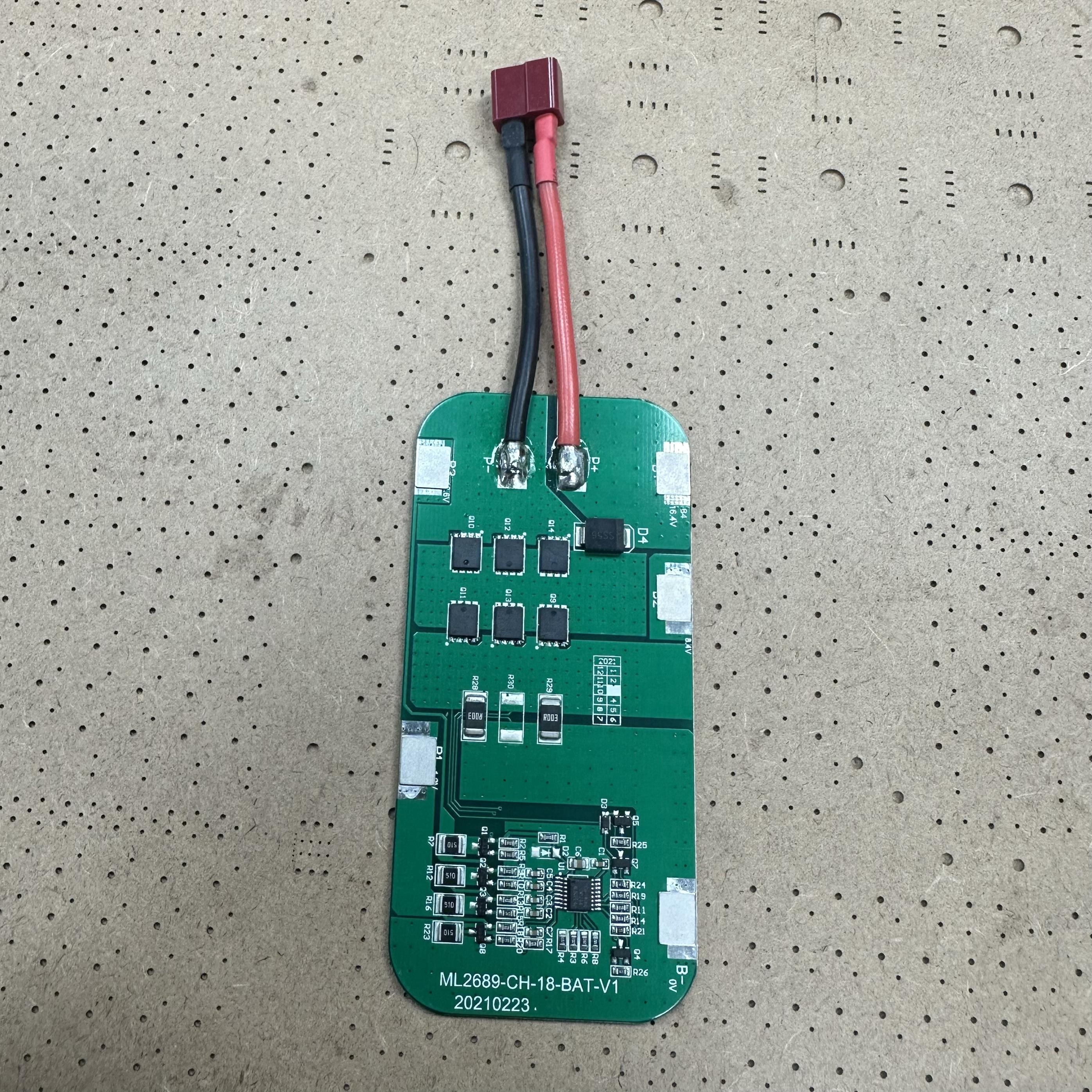 4S锂电池保护板 带均衡功能 300瓦左右 带T型口 可锡焊可点焊连接