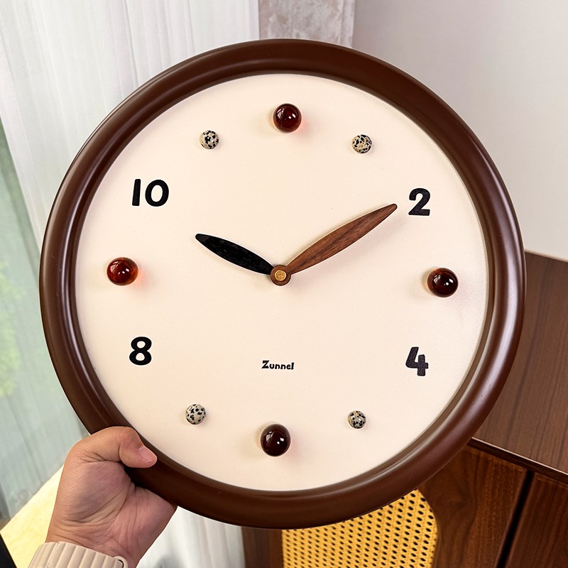 现代简约创d意挂钟客厅高级感静音圆形钟表个性艺术挂墙时钟免打