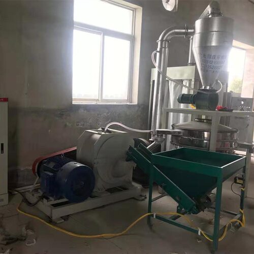 专业生产供应SMW-600塑料磨粉机  可批量生产销售磨粉机 具体面谈