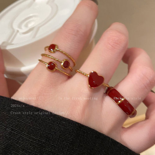 安可拉红色锆石戒指女秋冬轻奢高级感食指戒小众设计中古叠戴指环