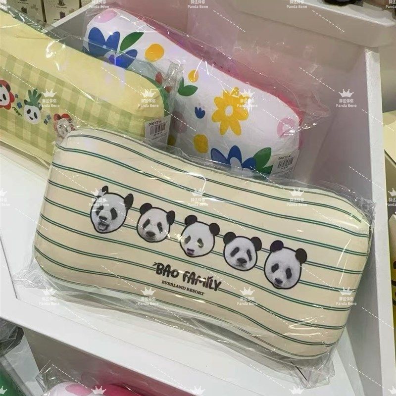 宝家族枕头记忆枕宝家族午睡枕爱宝乐园宝家族周边枕头福宝枕头,模玩/动漫/周边/娃圈三坑/桌游,动漫徽章/立牌,淘宝优惠券,粉丝福利购,淘宝优惠卷