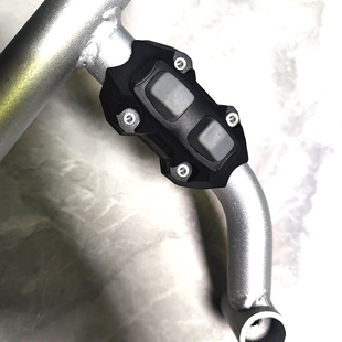 Z 机车块 通用 护杠缓冲保护胶 机车水杯架