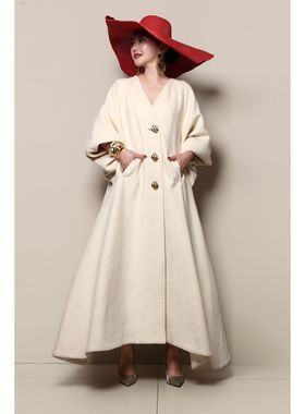 芈莱尤优—【星河映雪】系列白色阔版三粒扣羊毛风衣F22-608-3