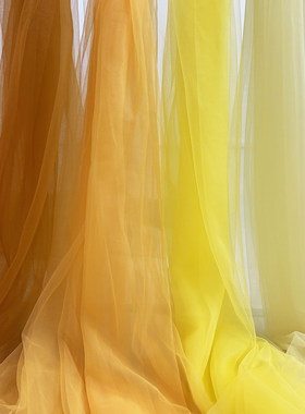 橙色淡黄纱幔网纱布料秋季幼儿园环创装饰纱室内吊顶户外婚礼纱幔