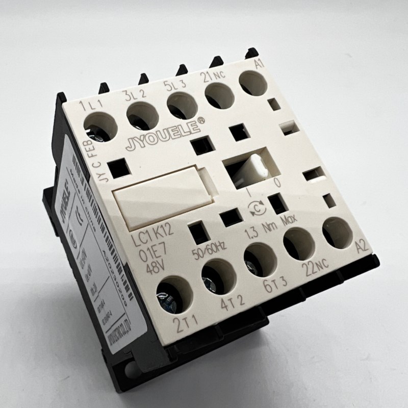 LC1K1201小型接触器3P+NC 12A 环保塑料 常用线圈AC24V AC220常闭