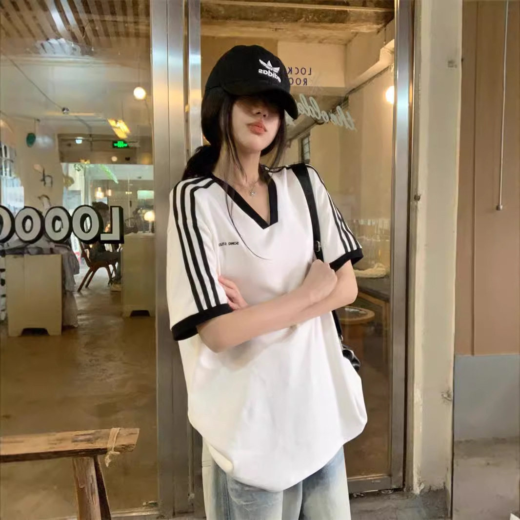 2026新款韩版白色V领短袖T恤女夏季条纹宽松简约韩系T恤上衣