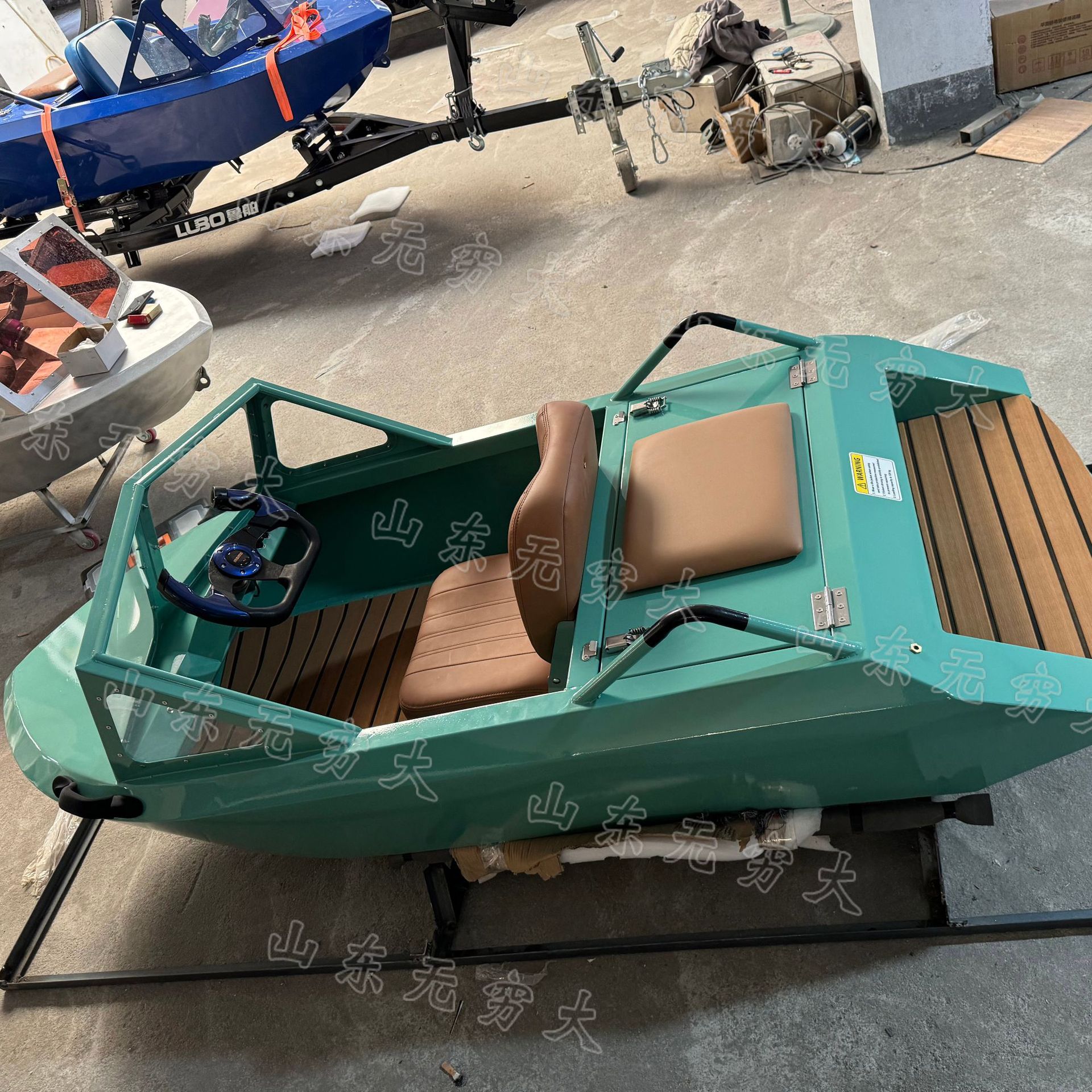 电动卡丁船 双人碰碰船铝合金一体式船舱 电动增压水泵水上游乐