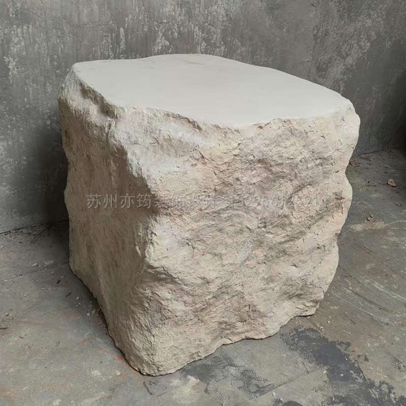 米色艺术风格石柱假石组合服装店软装展示摊位落地式摆件道具