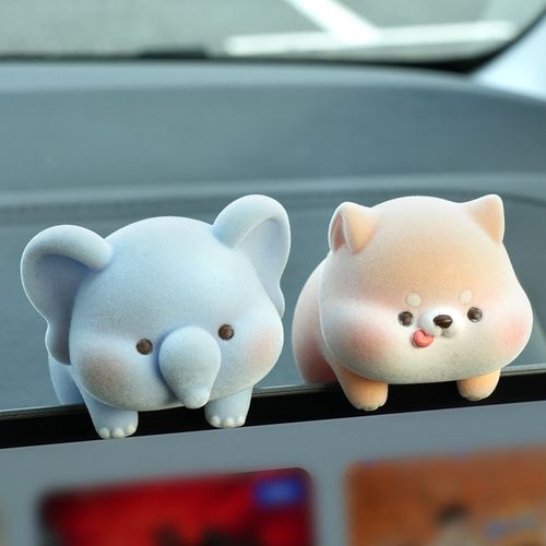 植绒汽车饰品中控屏趴趴摆件汽车显示车内装饰工位桌面电脑小挂件