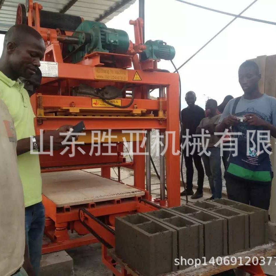 QTJ4-25 concrete hollow block making machine 空心砖机