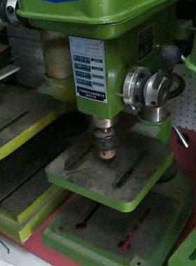 Z4016台钻220V 4020 台式钻床4025三项38L0V 4032小型钻床工业台