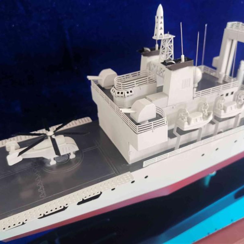 海军886千岛湖号舰船模型903型远洋补给舰首舰R合金模型收藏礼成