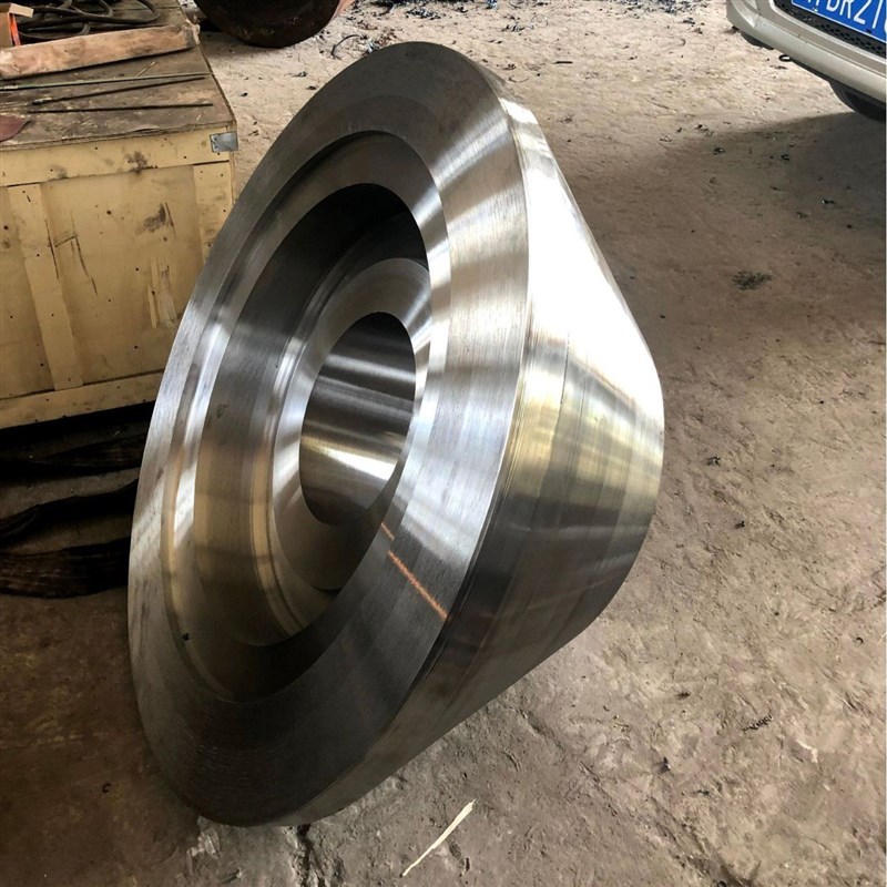 专业锻造各种破碎机锥体锻件D采矿设备壳体锻件大型联轴器