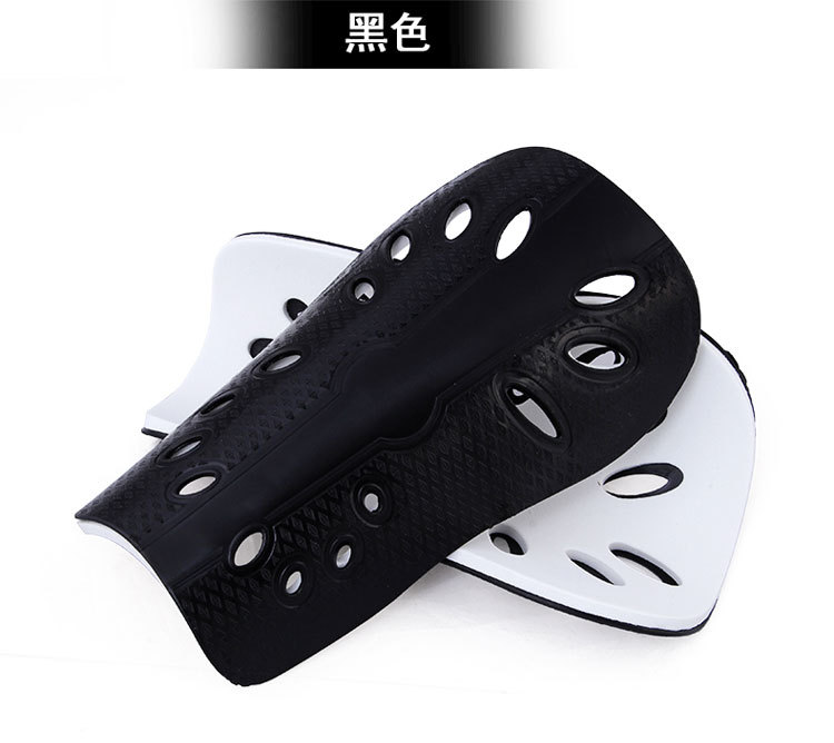 儿童学生足球护具护腿板成人带孔透气超轻小腿插板比赛团购优惠