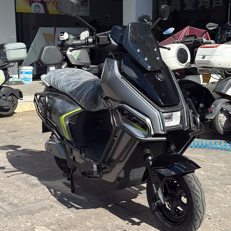 适用四季星E4护杠保险杠四季星y极核E4加粗防撞防摔保护架尾架货