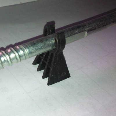 钢筋保护层塑料垫块【 2.0帯夹垫块 （0.03元/只）一件5000只