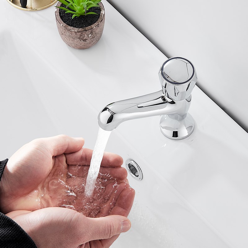 卫生间单冷面盆龙头全铜单孔洗手间洗漱洗脸盆台上盆洗手盆水龙头