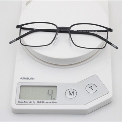 4g 奥地利设计超轻SPX材质钛架无螺丝无焊点眼镜框变色防蓝光2884