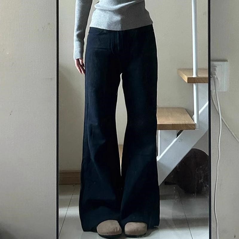 大码黑色不贴腿微喇叭牛仔裤女装高腰宽松阔腿显瘦百搭直筒长裤子