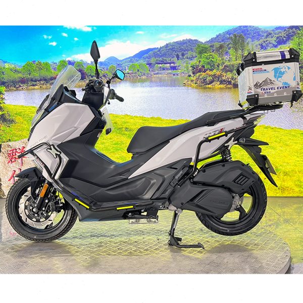 适用宗申赛科龙RT1护杠保险杠尾箱架排气护杠SR150T改装全包护杠