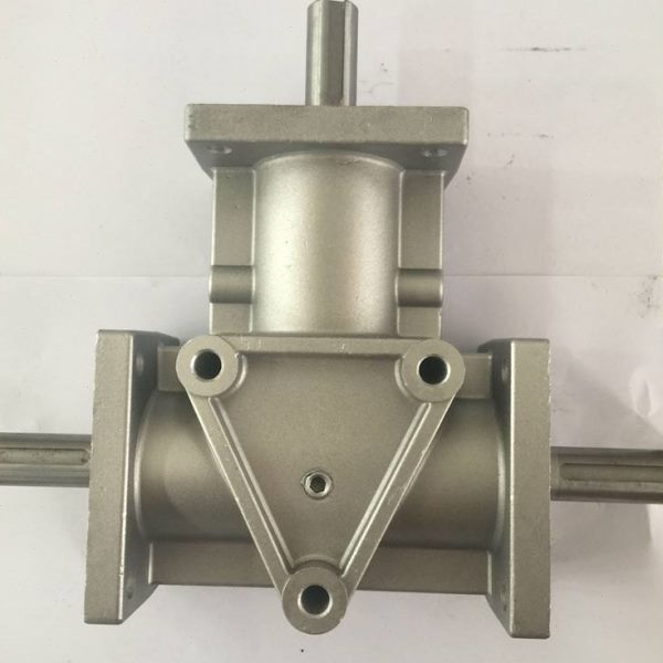 硬齿面齿轮箱SPL27-1:1换向器SPL44-1/2转向器SPL55-1:3减速机