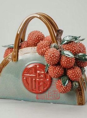 陶瓷工艺品 石湾公仔 手袋款荔枝摆件 满堂红