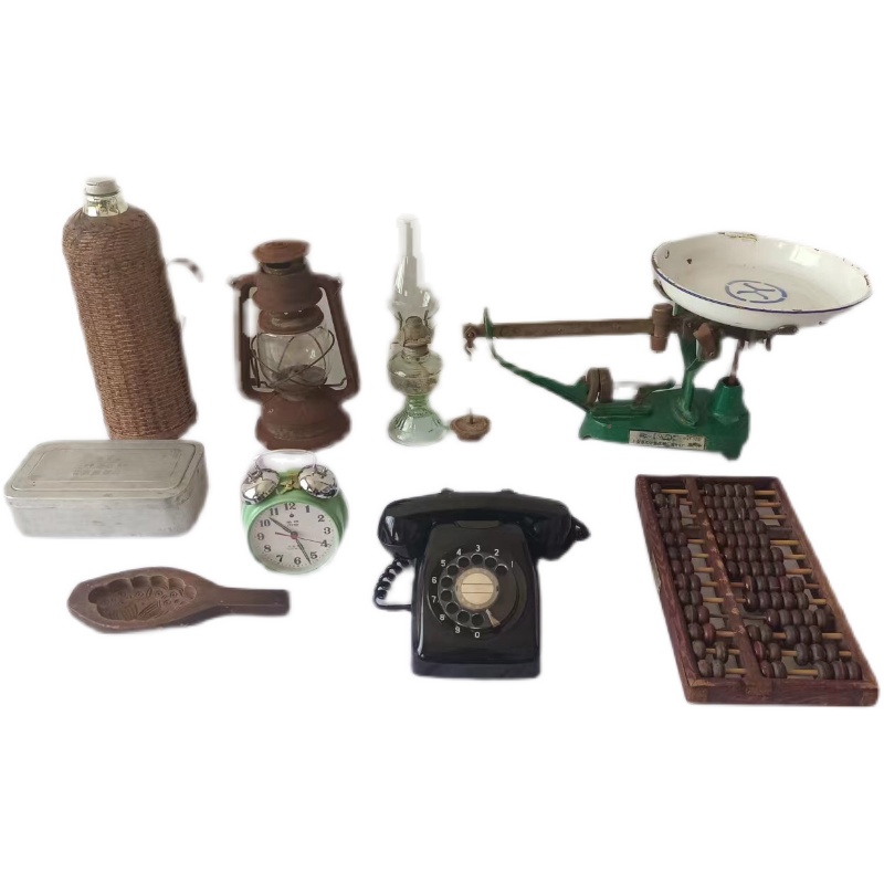 民俗老物件煤油灯提灯算盘饭盒旧货农家院复古怀旧装饰收藏品摆件