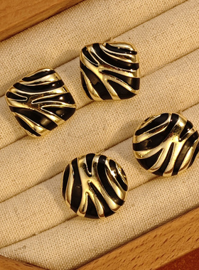 秋冬复古黑金条纹耳环高级感925银针耳钉轻奢高级感耳饰货源