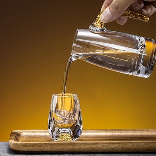 高档水晶玻璃白酒杯套装 家用轻奢二两分酒器一口小酒杯子酒具礼盒