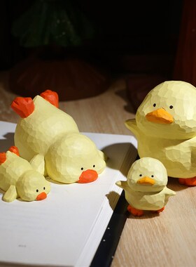 圆滚滚的小黄鸭手工木雕小摆件可爱鸭子治愈系工位摆件生日礼物