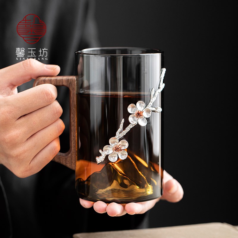 新中式轻奢锡梅花烟灰玻璃杯木把观山喝水杯子耐热茶杯办公杯创意