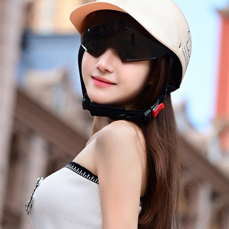 3c认证电动车头盔可爱电瓶车安全帽夏季鸭舌帽半盔摩托车夏盔男女