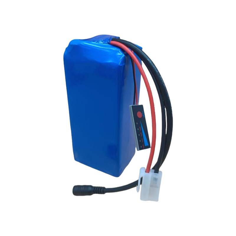 13.8V车载电台磷酸铁锂s电池组大容量长寿命续航大功率T头14.6V充