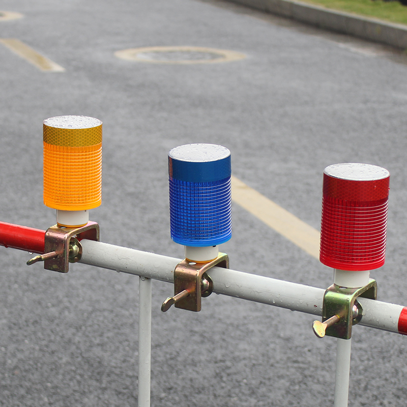 太阳能警示灯道路施工障碍塔机塔吊信号灯路锥路障渔船户外爆闪灯