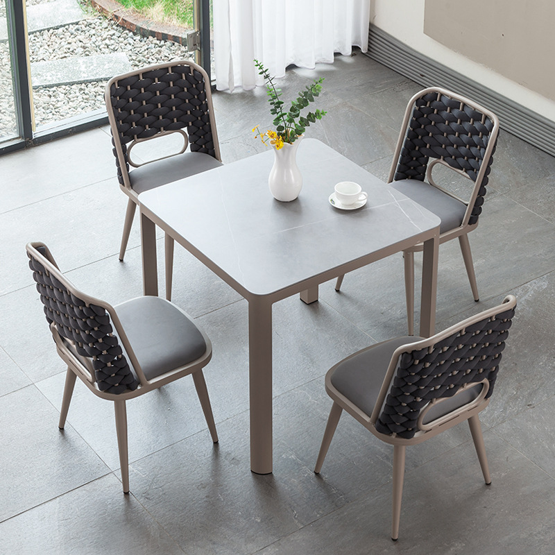 户外桌椅庭院小户型北欧花园桌露台岩板餐桌室外露天防水绳编桌椅