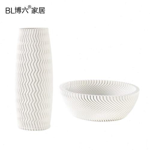 简约现代白色创意陶瓷花器摆件样板房极简轻奢饰品卧室床头柜花瓶