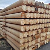 云杉防腐木圆柱户外栈道立柱庭院建筑工程枕木条杉木樟子松花旗松