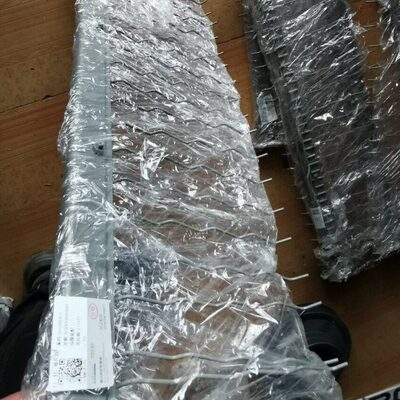 雷沃水稻收割机RG35 40 50 60及超越版后筛改进版杜绝跑粮弹齿筛