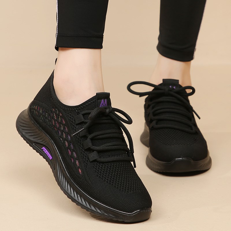 妈妈运动鞋中老年中年舒适软底老年旅游鞋女黑色轻便防滑老人女鞋