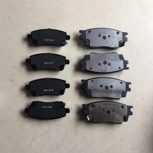 众泰E200前刹车片 后刹车片 前摩擦片 后摩擦片 E200全车原厂配件