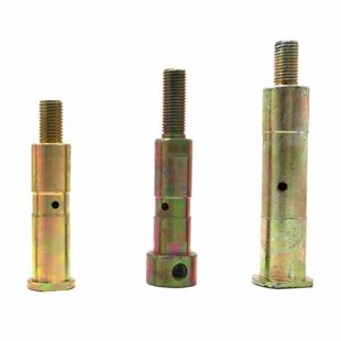 中联重科洗扫车配件轮轴东风天锦扫路车环卫车配件行走轮中间的轴