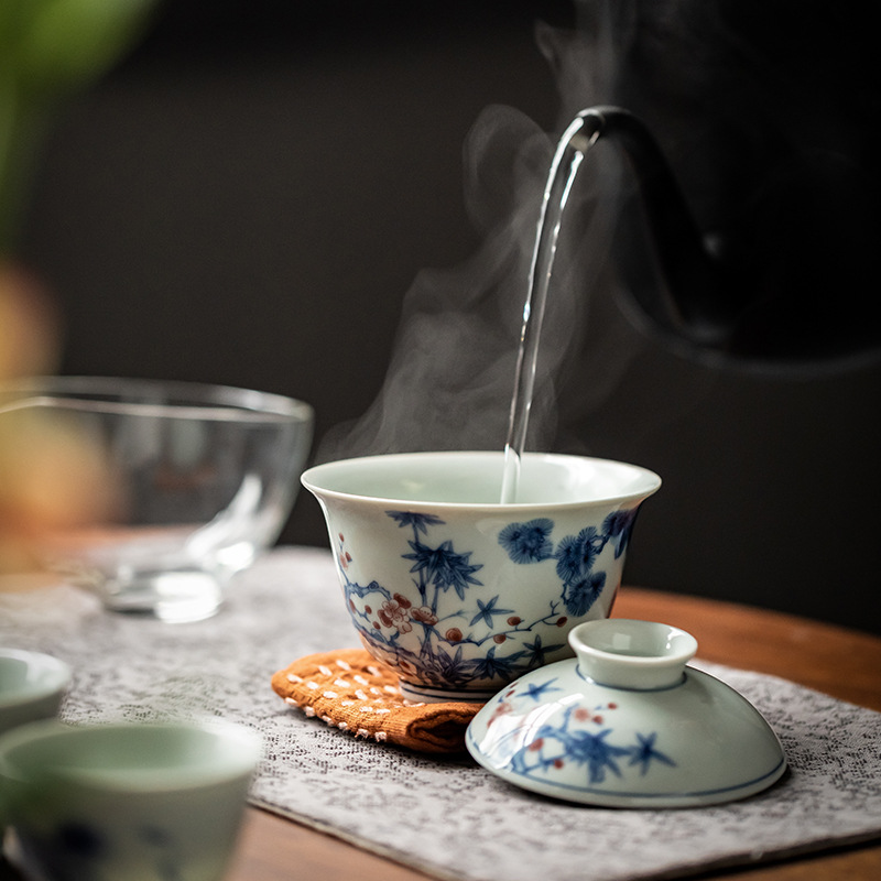 青花瓷岁寒三友盖碗单个茶杯手工陶瓷茶具高档复古二才泡茶碗带盖
