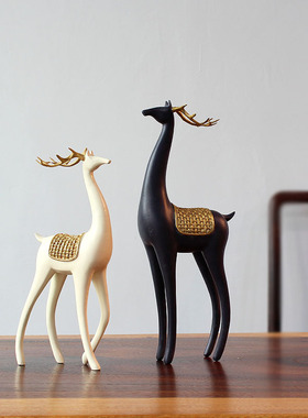 现代北欧轻奢鹿h摆件情侣麋鹿新中式家居装饰客厅玄关乔迁结婚礼